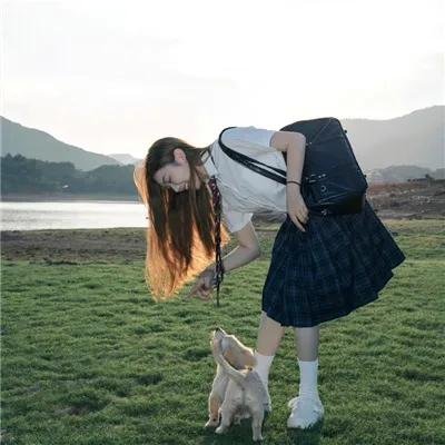 寒涛俪影